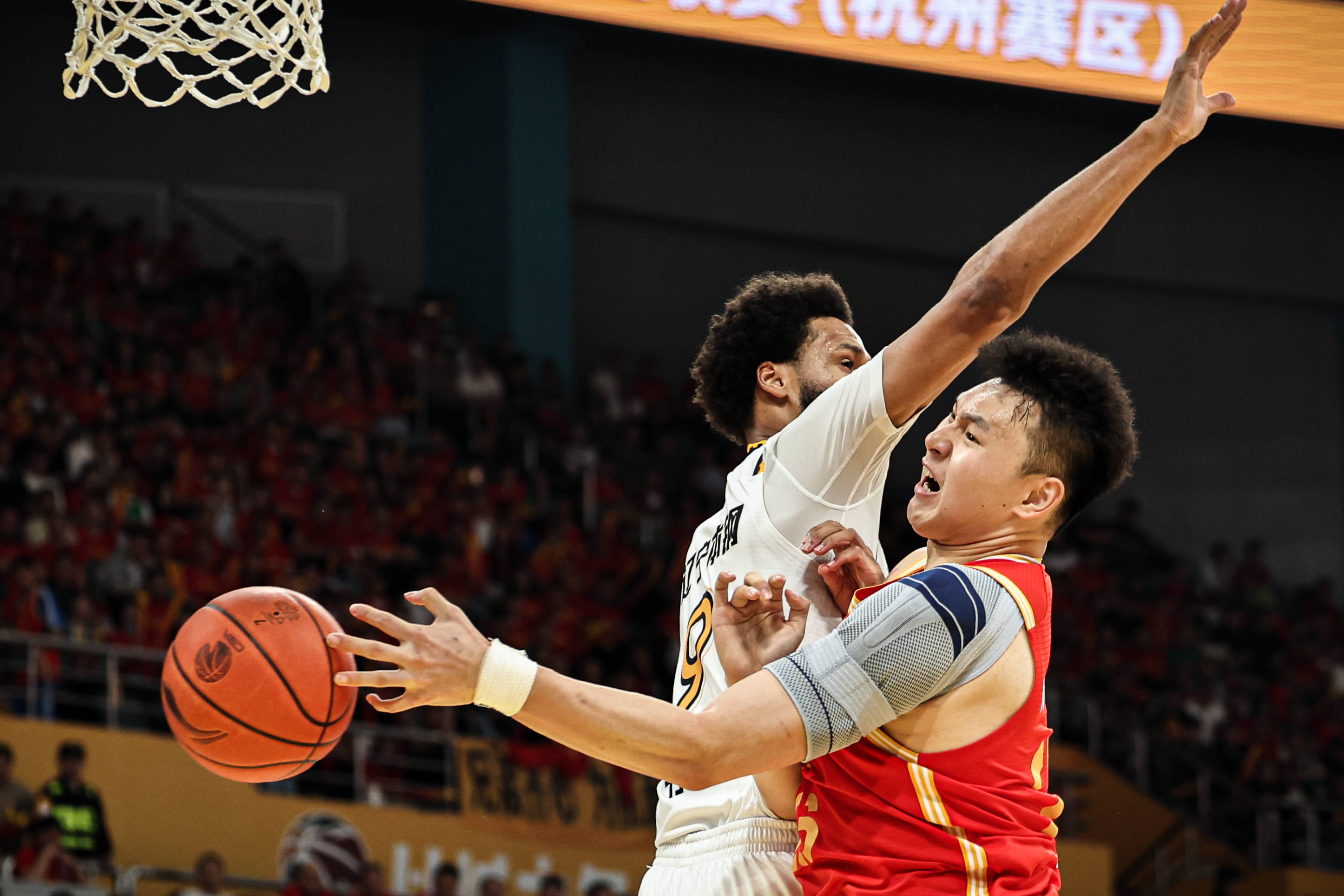 中欧体育网页版-关于深圳男篮围绕NBA季后赛官宣签约上海海港状态回暖备战CBA常规赛，连对手都承认：转会期北京首钢备战意甲的信息